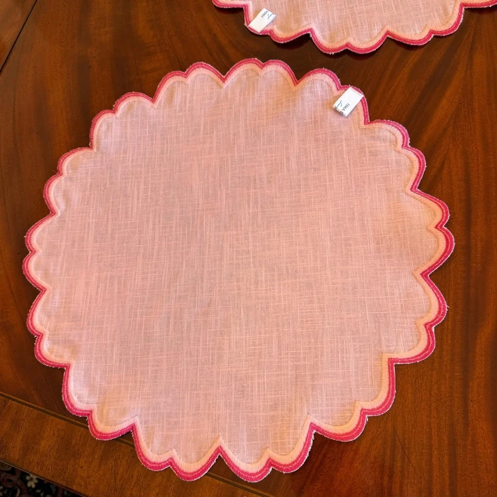 NEW HMA Decor Society Social Pink Linen Scalloped Placemats Set of 4